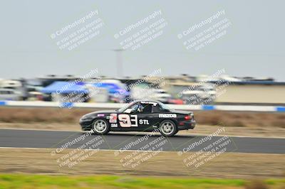 media/Jan-26-2025-CalClub SCCA (Sun) [[cfcea7df88]]/Group 1/Race/